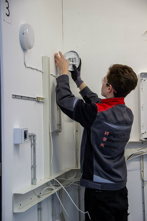  Второй день чемпионата «Профессионалы»: энергия мастерства в действии!