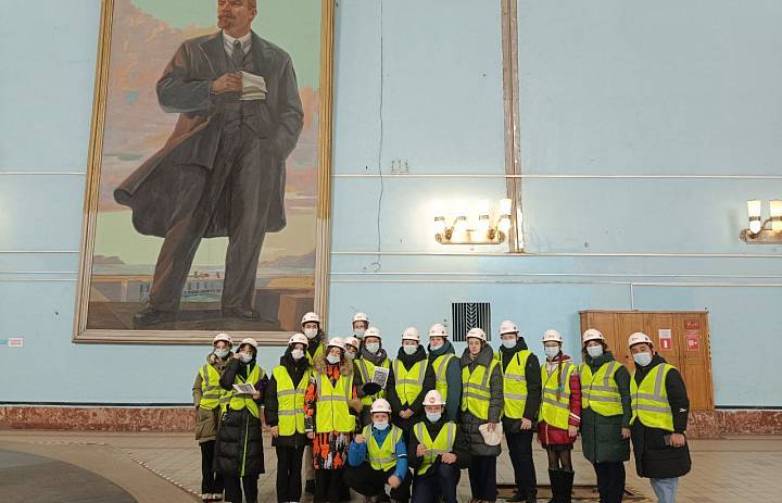 Производственная экскурсия школьников на Иркутскую ГЭС